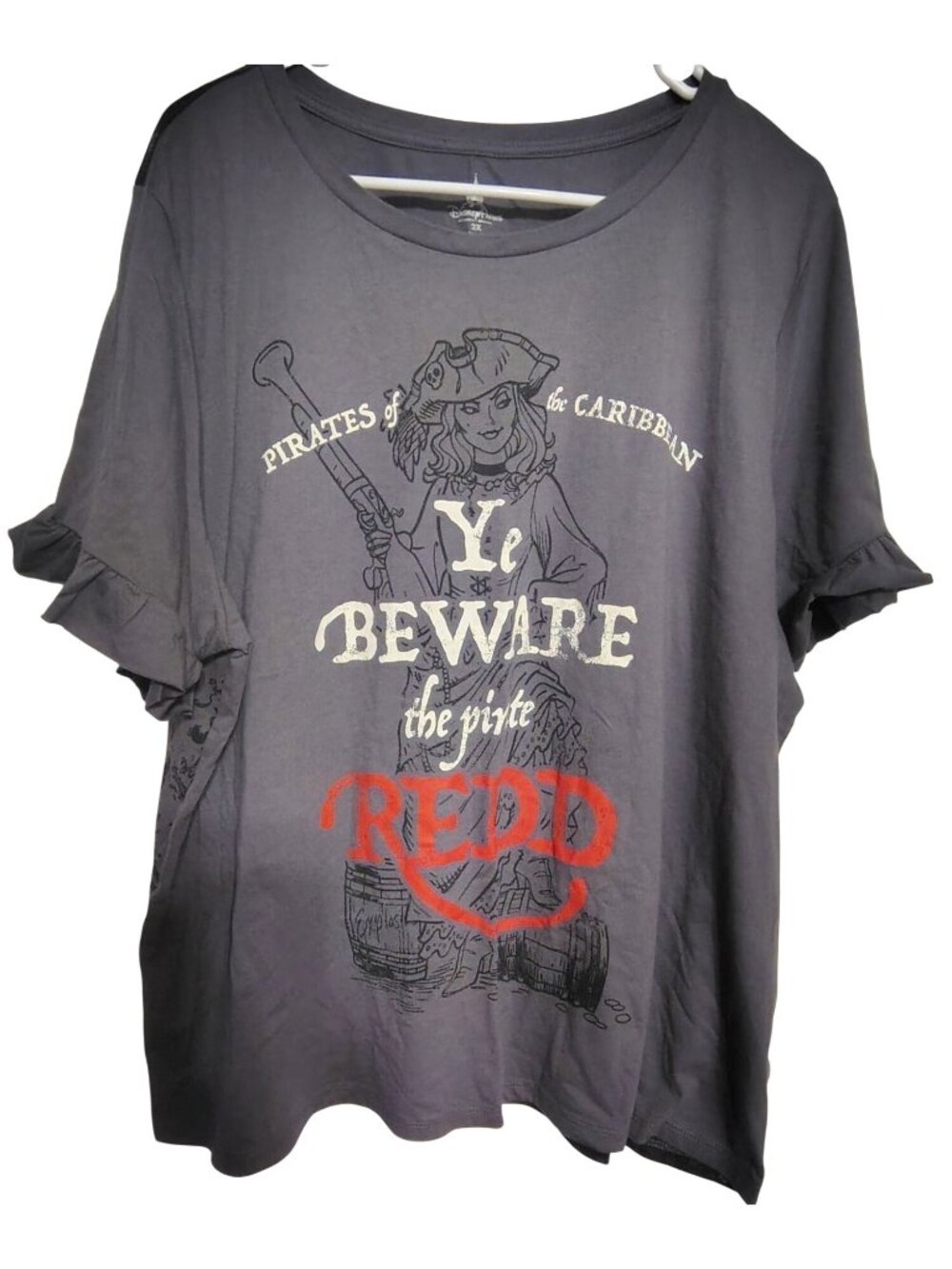NWT Disney 2X Pirates of the Caribbean Women's Gray Top 2 Sided Ye Beware Map